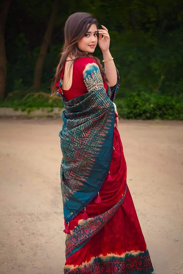 Digital Print Sharee with Blouse Piece